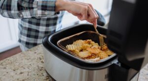 People make these mistakes when cooking with Crockpots and airfryers expert says