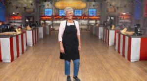 Olympia Pastry Café Owner Phoebe Martinson Competes in 2023 Food Network Halloween Baking Championship – ThurstonTalk