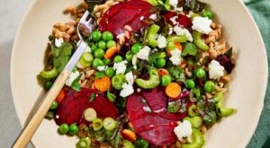 Anti-Inflammatory Vegetable-Packed Grain Bowls – EatingWell