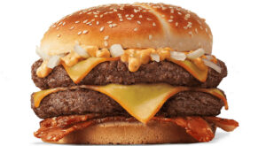 Spanish McDonald’s McExtreme Cheeseburger Line Has Us Feeling Wanderlust – Yahoo Life