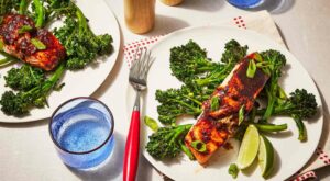 This 5-Ingredient Miso-Glazed Salmon Is So Good, You’ll Want to … – EatingWell