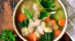 23 Easy Homemade Vegetable Soup Recipes – Insanely Good – Insanely Good Recipes