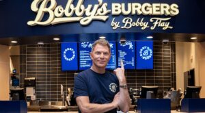 Bobby Flay’s burger joint chain eyes Tampa for next location – Business Observer