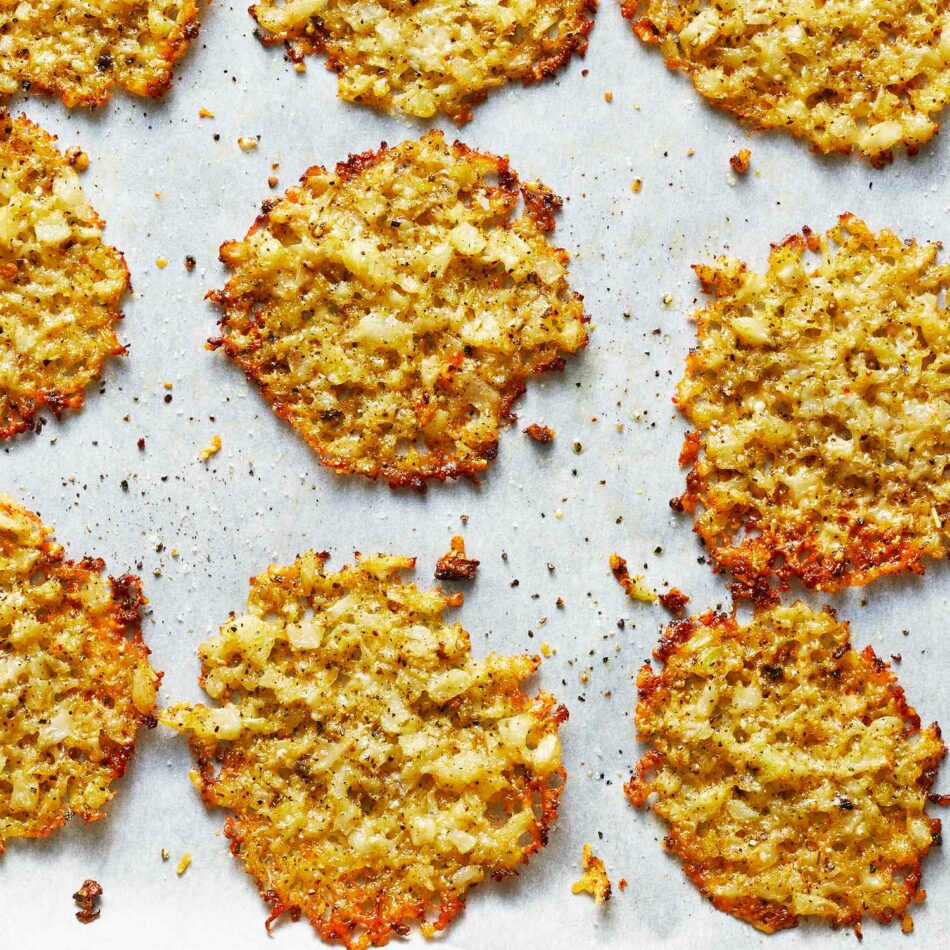 20+ Low-Added-Sugar Snacks for Work – EatingWell