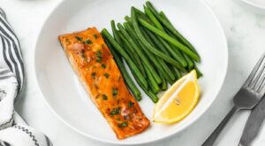 5-Ingredient Brown Sugar Glazed Salmon Recipe – Mashed