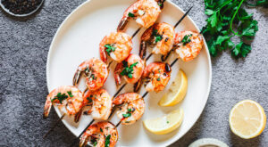 5-Ingredient Garlic Shrimp Kabobs Recipe – Tasting Table