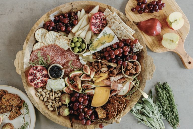 How to Make the Ultimate Fall Grazing Board—’Cause Let’s Face It … – Camille Styles