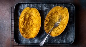 How Long Should You Bake Spaghetti Squash? – The Daily Meal