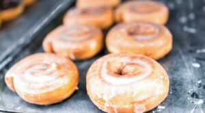Turn Your Cinnamon Rolls Into Doughnuts In One Simple Step