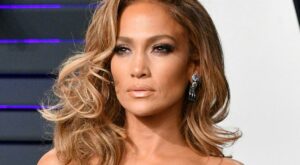 The Brightening Moisturizer Jennifer Lopez Uses ‘Every Single Day’ to ‘Get That Healthy Glow’ Is  Ahead of Second Prime Day