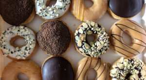 Minnesota Bakery Serves The Best Donuts In The Entire State  | iHeart