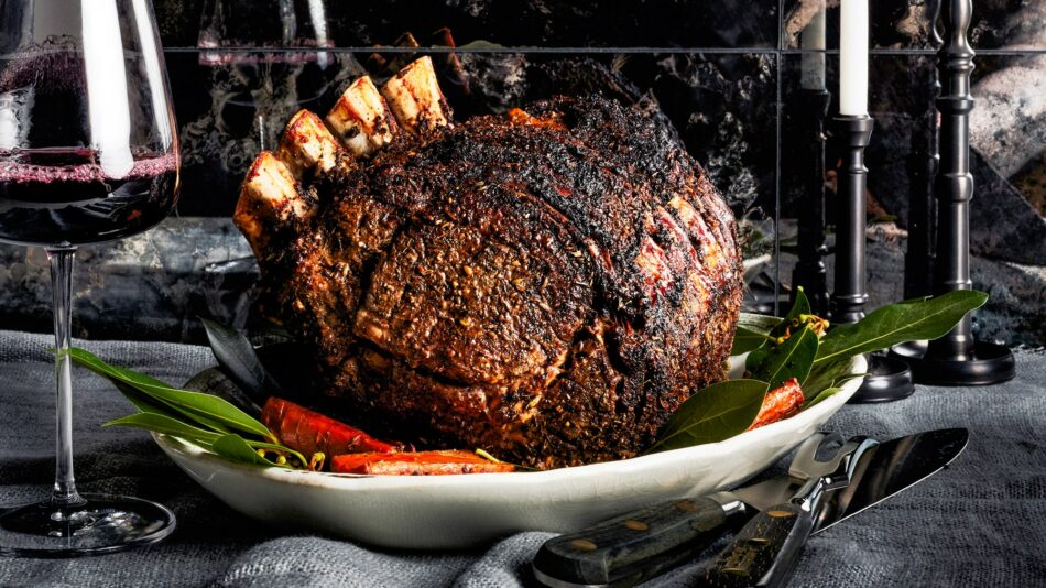 41 Christmas Eve Dinner Ideas From Cozy Comfort to Elegant Extravagance