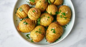Air Fryer Baby Hasselback Potato Bites