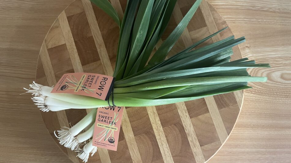 Review: Hybrid Vegetable Sweet Garleek Is A Welcome Ingredient Addition, But Not Quite A Garlic Substitute – Tasting Table