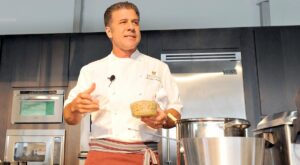 Michael Chiarello, Food Network Host and Celebrity Chef, Dies at 61 – TheWrap