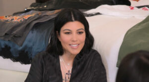 Kourtney Kardashian chows down on cookies while on ‘bed rest’ at M home