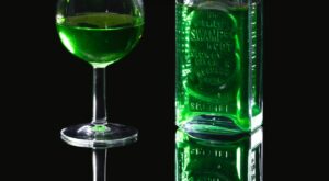 Absinthe is mysterious and luscious – an expert tells us which bottles … – The Manual